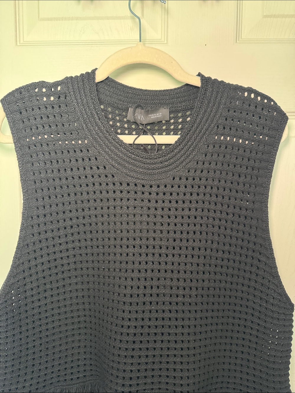 Zara Black Crochet Fringe Tank Top - Picture 3 of 5